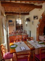 Cucina tradizionale toscana a Pietrasanta da Osteria La Tecchia - immagine 4
